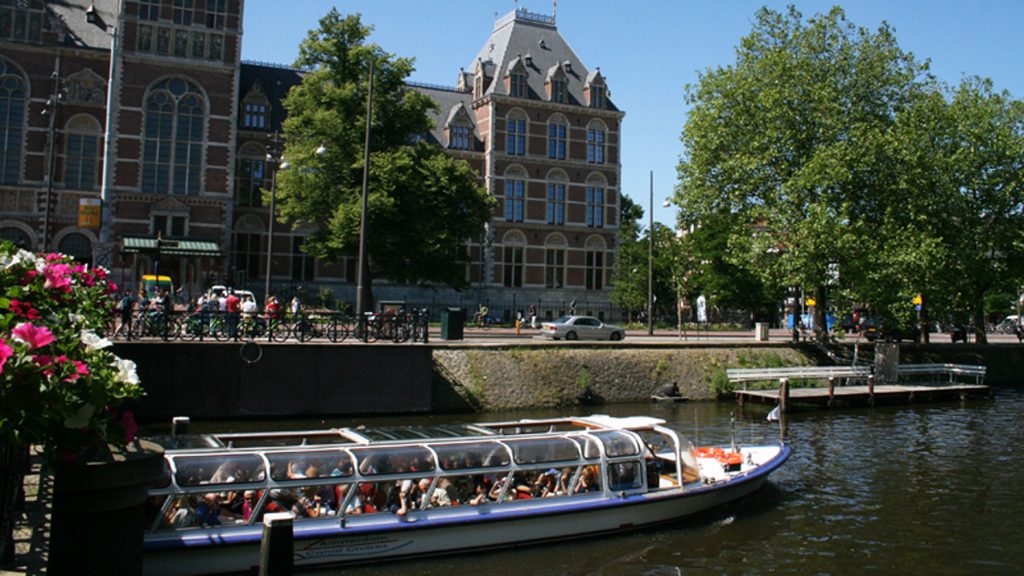 Canal Cruise Boat Tour