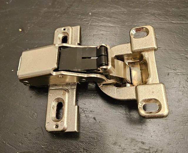 soft close cabinet hinges adjustment